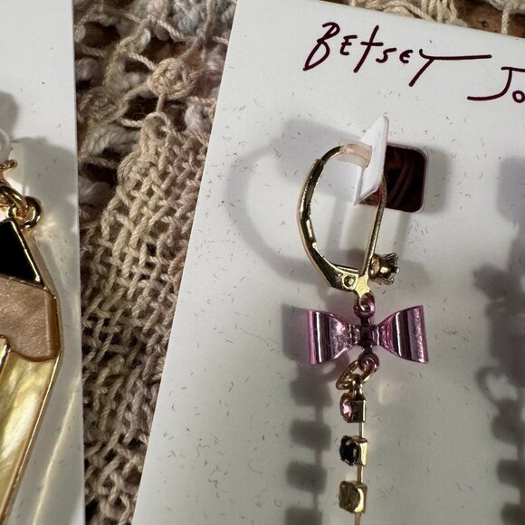 Betsey Johnson Teacher Statement earrings set of 2 - Picture 6 of 9